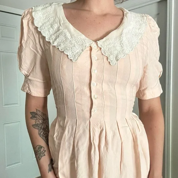 Vintage Grunge 90's Sarah Elizabeth Blush Dress with White Lace Collar - Picture 5 of 8